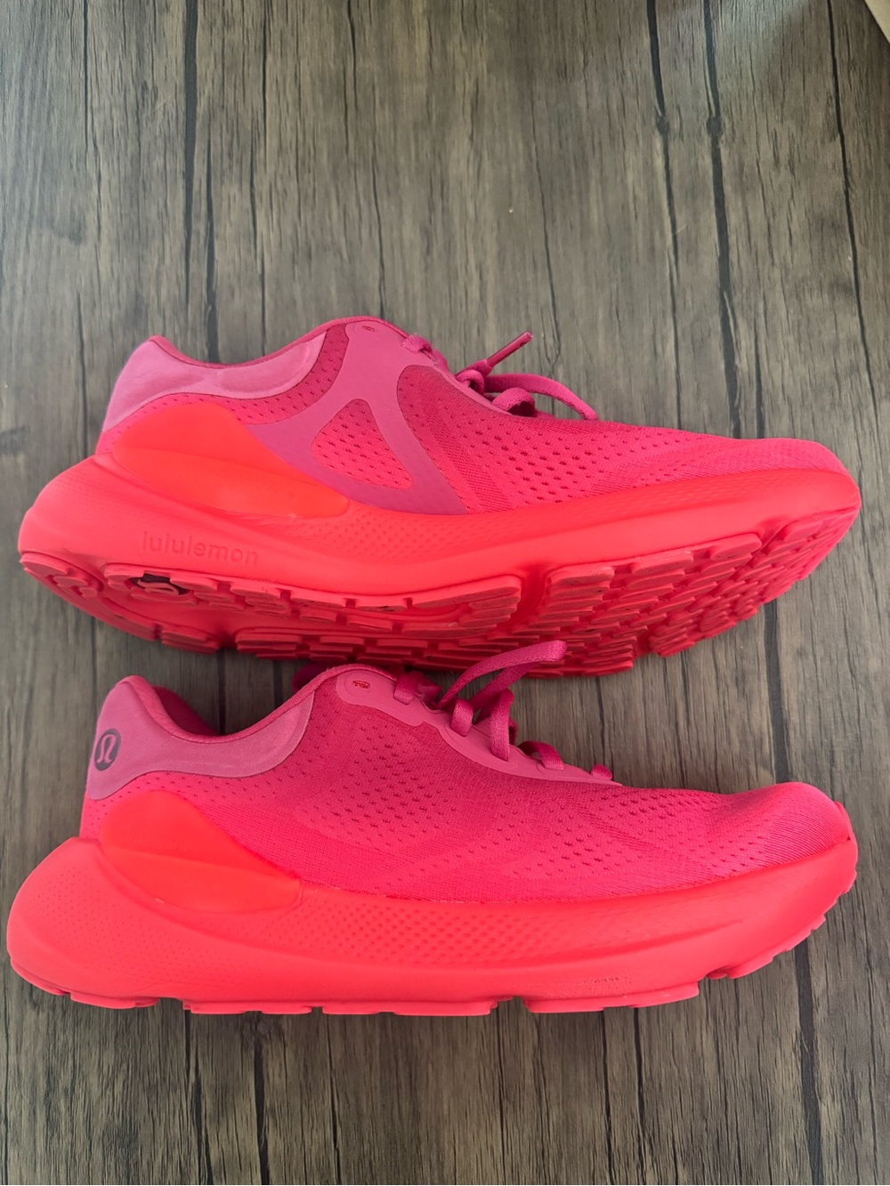 Lululemon Beyondfeel Running Shoes